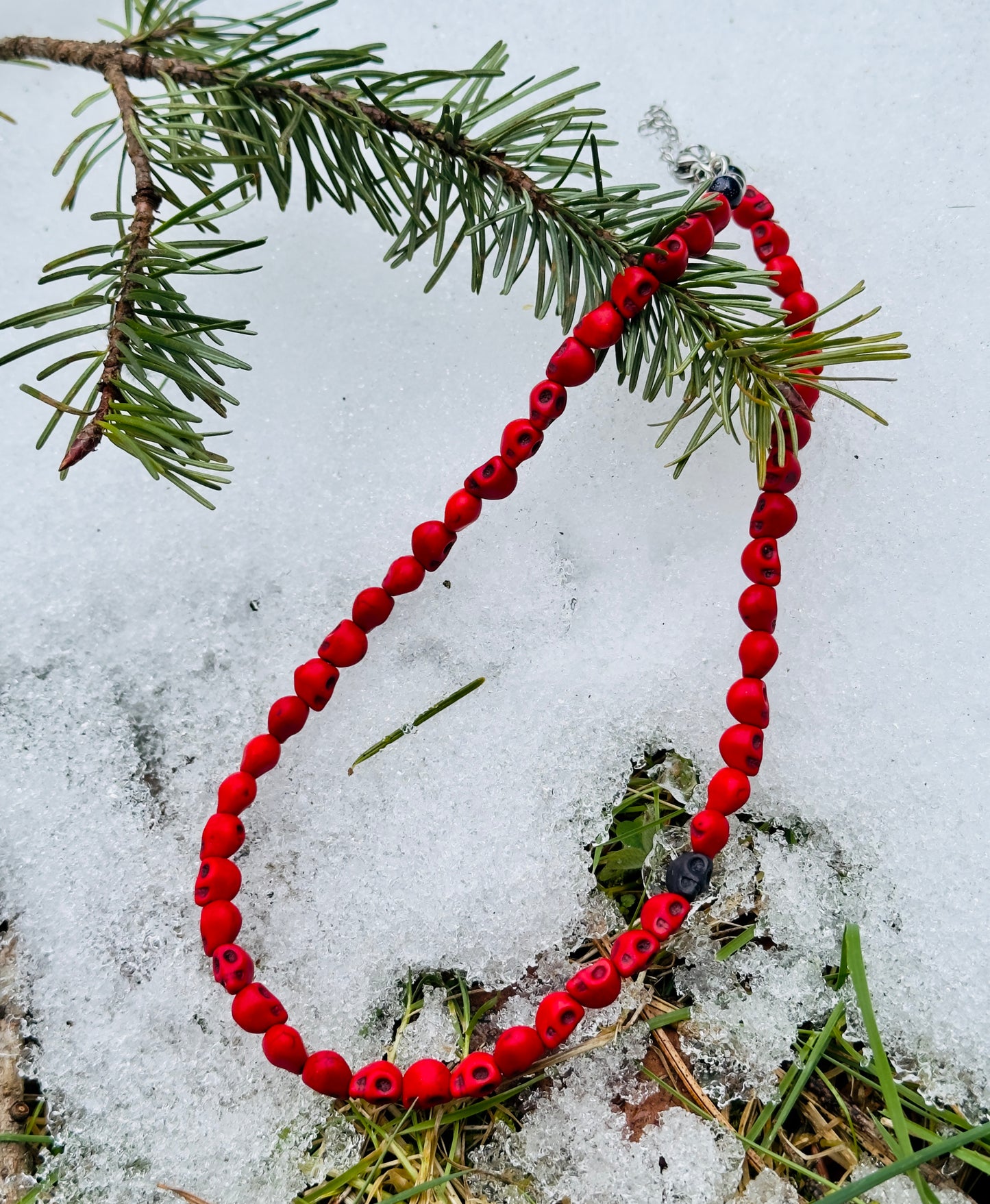 Choker: Off Centered Series: Red Skulls with Black Skull