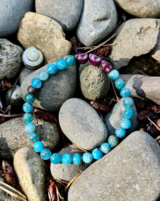 Blue Apatite Gemstone with Magenta Skull Beads, 6mm bead gemstone bracelet